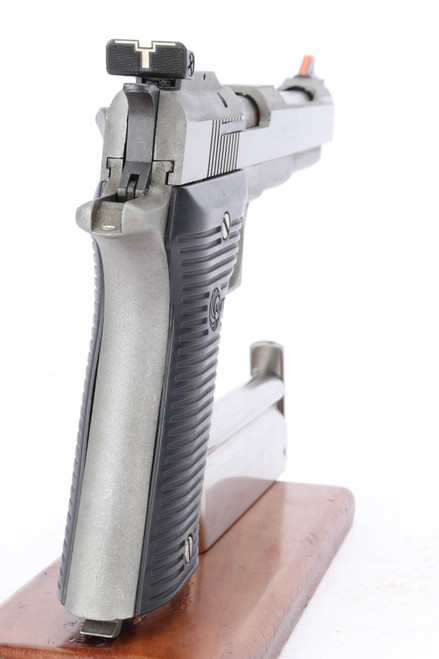 AMT Automag II - .22 Rimfire - photo 2 of 10