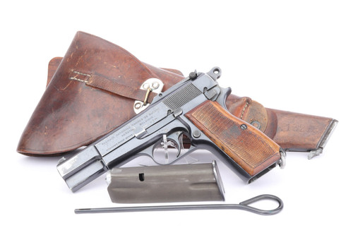 Finnish contract FN Browning M1935 rig with numbered shoulder stock - with holster stock and cleaning rod
