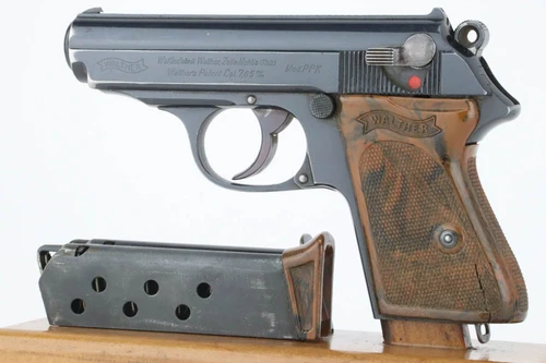 Commercial Walther PPK rig, WWII capture with documents - left side with magazine