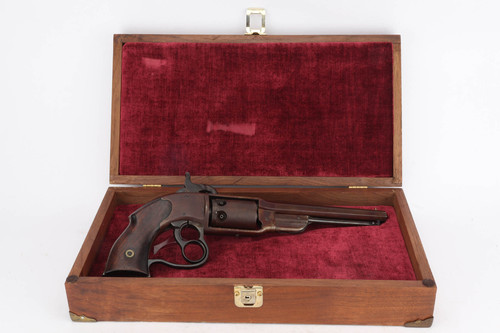 Savage Model 1861 Navy revolver in presentation case - in presentation case