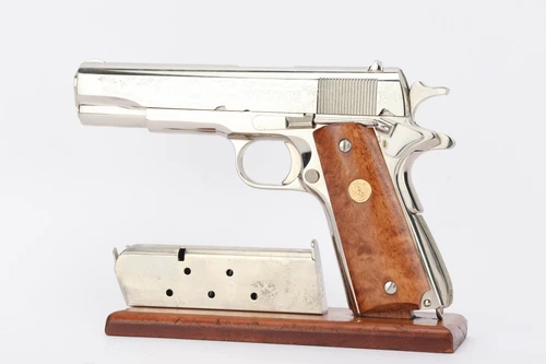 Cased Colt 1911A1 WWII African-European-Middle Eastern Theatre Commemorative - photo 2 of 17