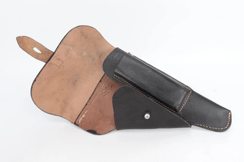 Un-issued 1944 Pebblegrain P.38 Holster - photo 2 of 7