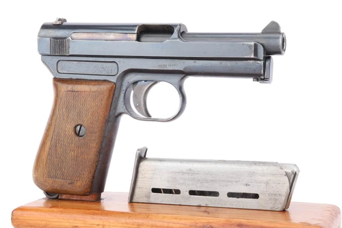 Imperial proofed Mauser Model 1914 pistol - right side with magazine