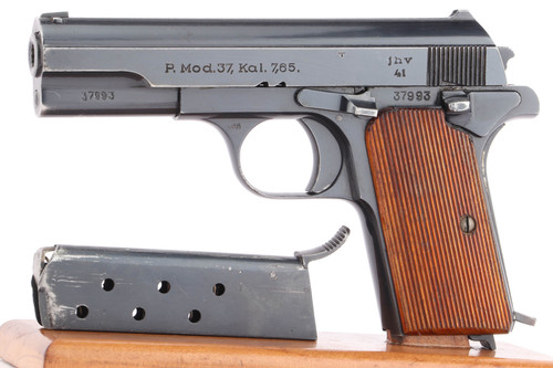 1941 Femaru M37 - Matching Magazine