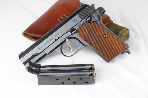 Gorgeous Nazi Femaru Rig - Matching Magazine - 1