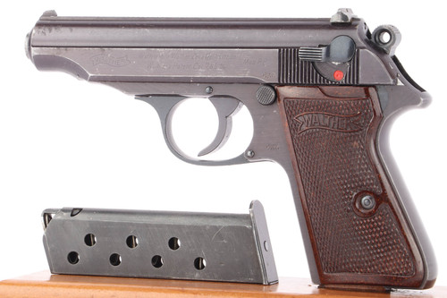 Waffen Walther PP - Scarce Red Grips & Plum Frame