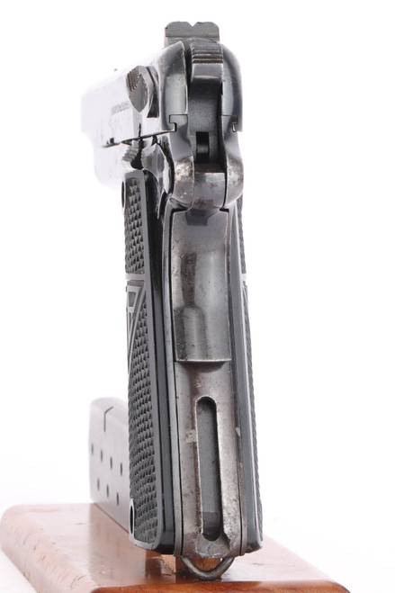 Early, Slotted Radom VIS Model 35