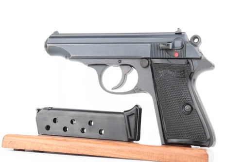 Excellent End-of-War Walther PP Rig