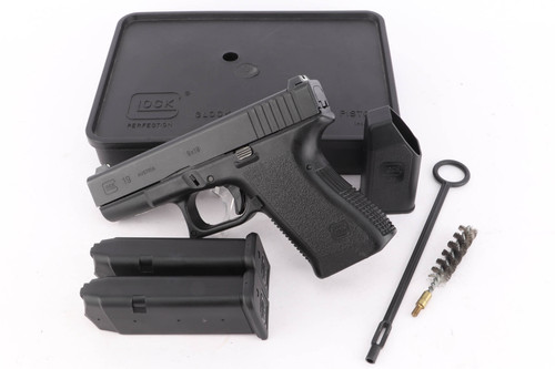 Minty, Boxed, 2nd Gen Glock 19 - 9mm Luger