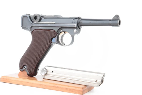 1936 Krieghoff Luger - right side with magazine