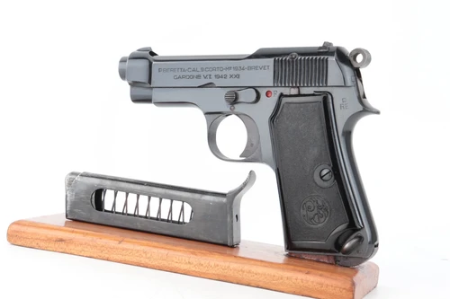Minty 1942 Italian Beretta Model 1934 Rig - photo 2 of 13