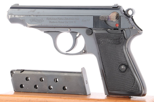 1932 commercial Walther PP pistol - left side with magazine