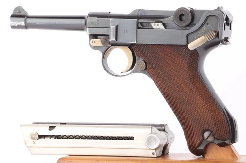 1940 Swedish commercial Mauser Banner 7.65mm Luger with provenance - left side with magazine