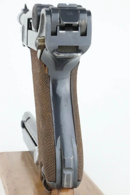 Excellent 1916 DWM Double Date Luger - photo 2 of 16