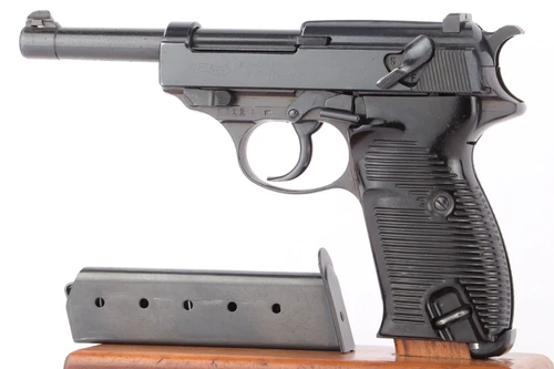 Walther Mod HP military divert pistol rig - left side with magazine