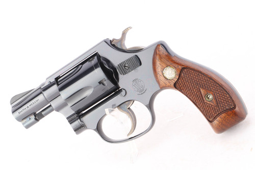 Mint 1959 Smith & Wesson Model 36 - .38 Special - photo 1 of 12