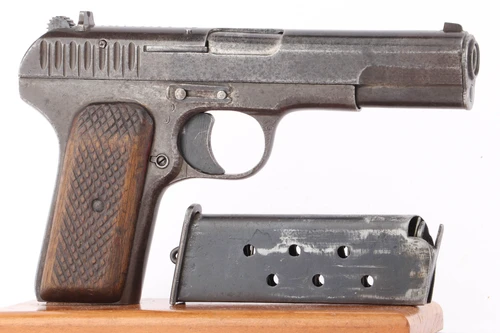 1942 Russian Tokarev TT-33 - Matching Magazine - photo 2 of 11