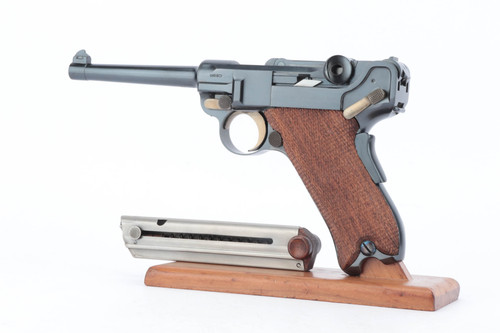 Commercial DWM M1900 Luger - left side with magazine