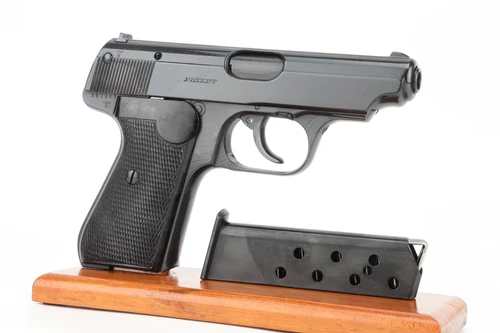 WWII German Sauer Model 38h - right side with magazines