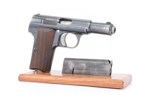 1943 Astra Model 300 - 9mm kurz