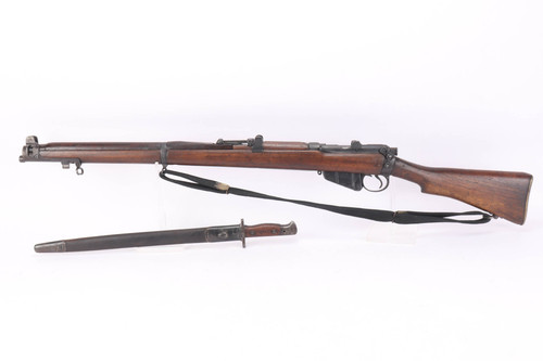 1917 Enfield No1 Mk3 SMLE with Bayonet - full left side with sling and bayonet