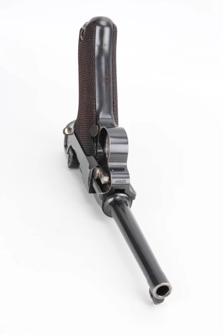 1900 DWM Commercial Luger - underside view