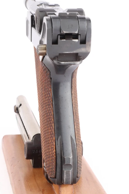 1921 DWM Police Luger P.08 9mm - rear view of toggle and checkered grip