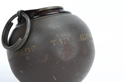Rare WWII O.S.S. T-13 "Beano" Grenade - Inert - photo 2 of 11