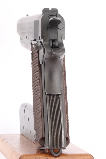 1944 Colt 1911A1 - back strap and mainspring housing, rear view