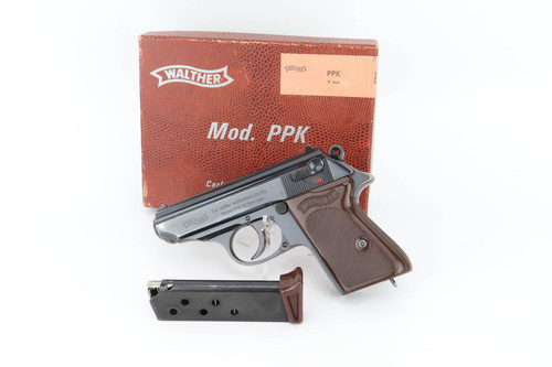 1968 Walther PPK 9mm kurz - shown with matching numbered box and finger extension magazine