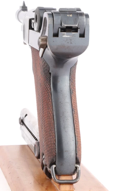 1908 DWM Bulgarian Contract Luger 9mm - rear view of grip frame, toggle and lanyard loop