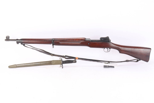 1918 Eddystone Model 1917 .30-06 rifle - shown with sling, bayonet and follower depressor