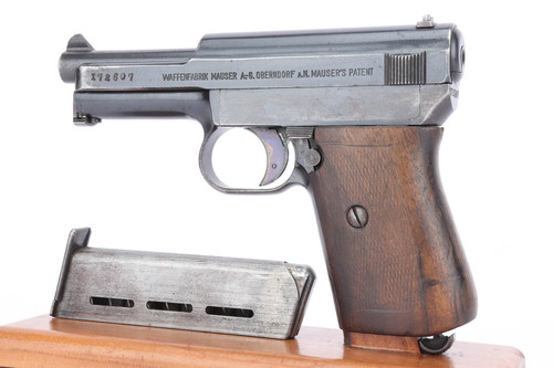 WWI Imperial German Army Mauser Model 1914 .32 ACP pistol left side with magazine