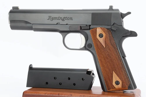 Remington 1911 R1 .45 ACP - left side with magazine