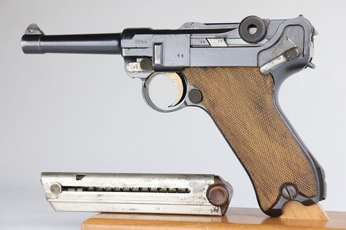 Excellent 1916 DWM Luger - 1