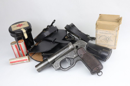LP-42 Nazi Flare Gun Assembly - 1