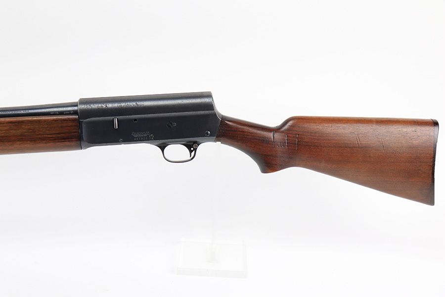 REMINGTON RIOT SHOTGUN 未使用品 Scarce Remington Model 11 - U.S. Military Riot Shotgun