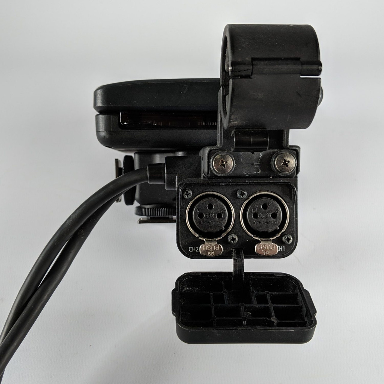 激レア Canon キャノン MA-300 Microphone Adapter 激レア Canon キャノン MA-300 Microphone Adapter 【公式通販】