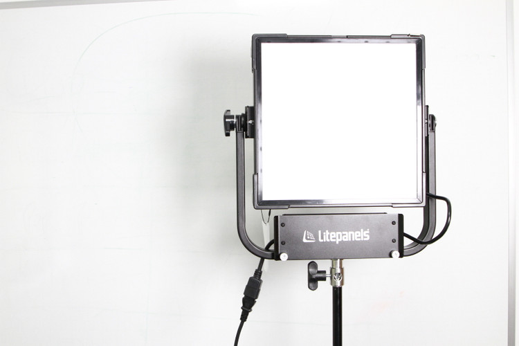 New Gemini 1x1 Hard RGBWW LED Panel – First look