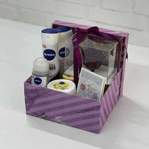 Nivea women's set package and purple eternal rose پکیج ست نیوا زنانه و رز جاودان بنفش