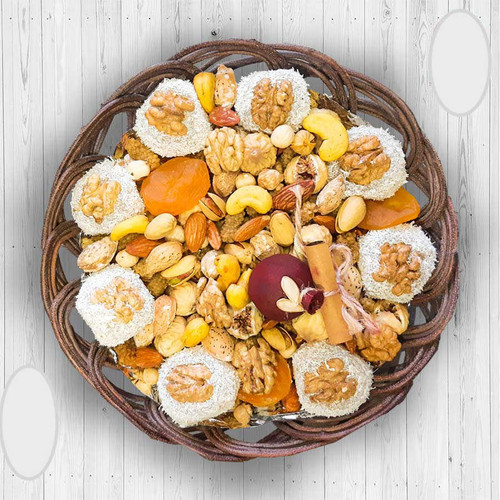 Basket of nuts and dried fruits 800 grams + basluq سبد آجیل و میوه خشک 800 گرمی+باسلوق