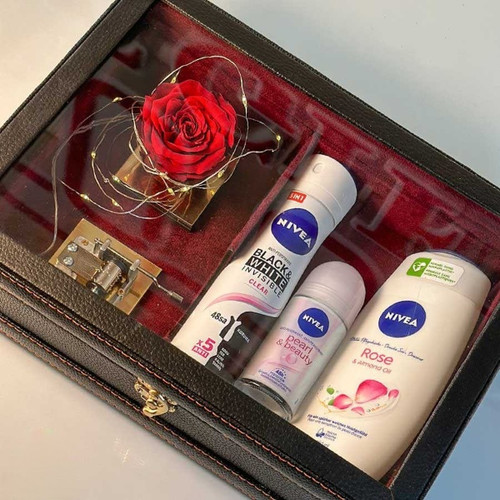 Nivea set For Women پکیج رز جاودان قرمز موزیکال و ست ویژه بانوان