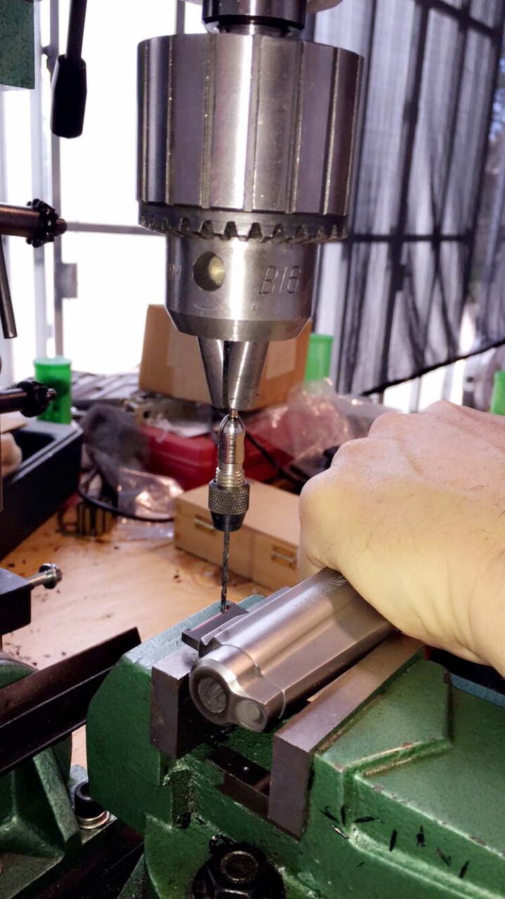 Replacing front sights on S&W revolvers (Can I install a new front