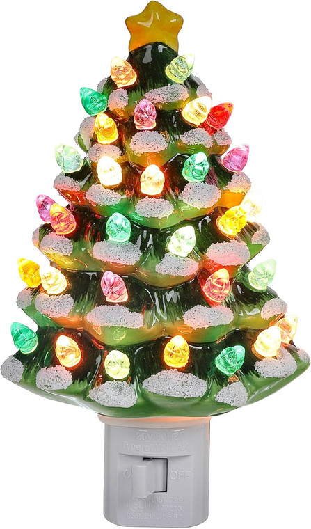 S8209 XMAS | Xmas Tree with Star | Festive Christmas Hand Painted Ceramic Night Light