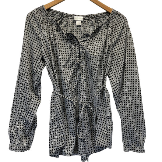 Mothehrood Maternity Black and White Longsleve Maternity Blouse | Excellent Used Condition- Size Medium