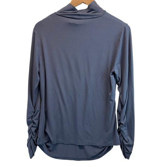  Isabella Oliver  Maternity Gray Ruched Sides and Long Sleeve Tee Blouse (Like New - Size 5)