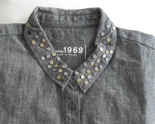 1969 Gap Maternity Studded Collar Denim Shirt Top (Like New -Size XS)