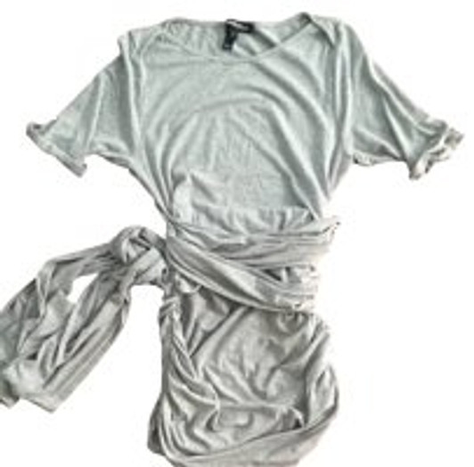 Gray Isabella Oliver Maternity Wrap Maternity Short Sleeve Top (Like New - Size 0 / USA 0-2)