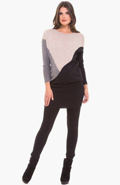Beige Olian Maternity Color Block Sweater Tunic Dress (Like New - Size Medium)