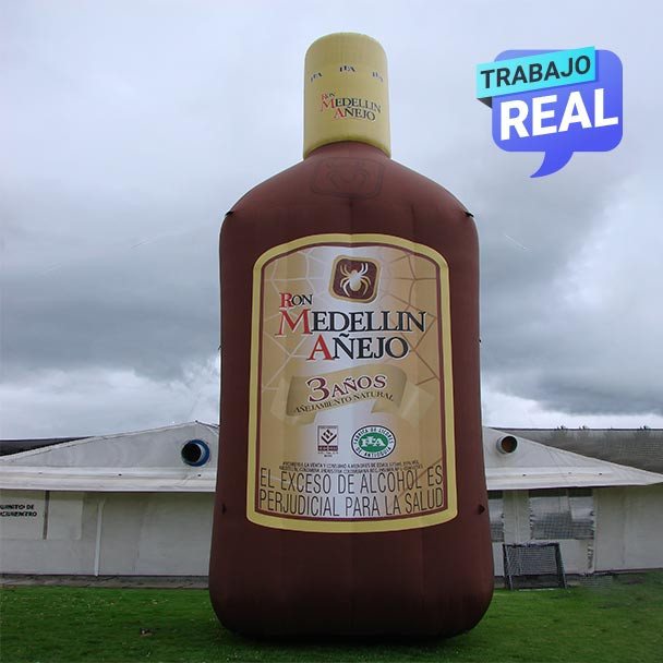 botella inflable de cerveza Ron Medellín Cali